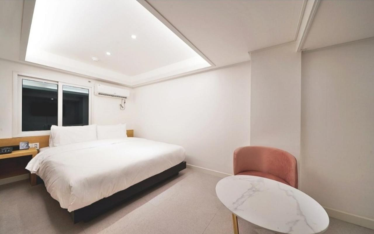 Busan Seomyeon Business Hotel J7 מראה חיצוני תמונה